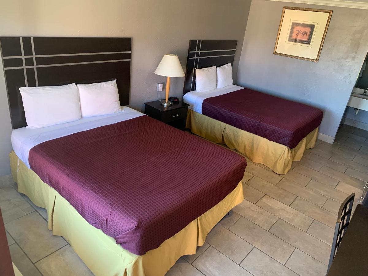 Executive Inn & Suites Beeville Eksteriør billede